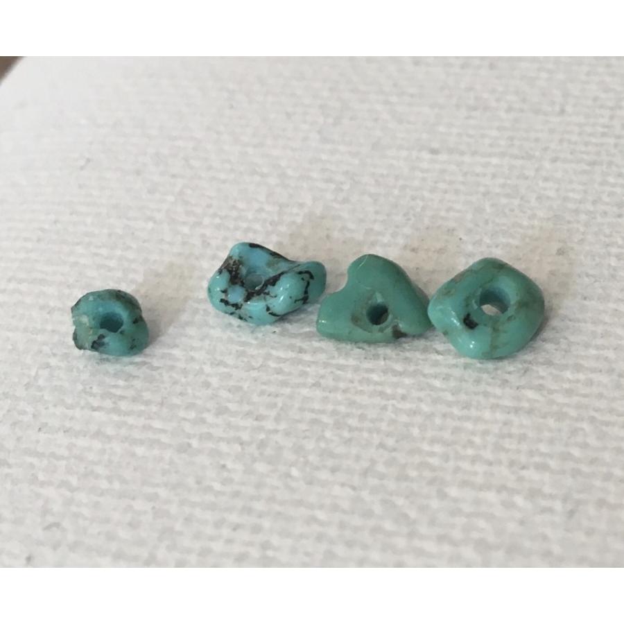 ヴィンテージ ターコイズ ナゲット ビーズ 4個入り  ハンドメイド 手作り アクセサリー ネックレス ブレスレット ピアス イヤリング トルコ石 |  | 01