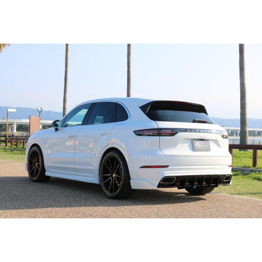 エウルスポーツ ポルシェ カイエン 9YA EUR GT ボディキット