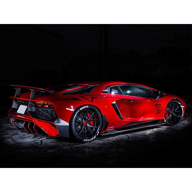 リープ デザイン ランボルギーニ アヴェンタドール SV LP750-4 サイド
