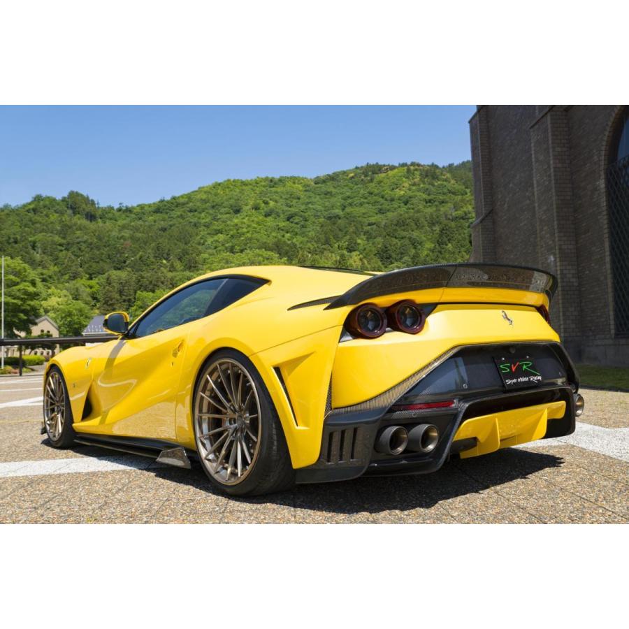 SVR/スーパーヴェローチェレーシング フェラーリ 812 スーパーファスト