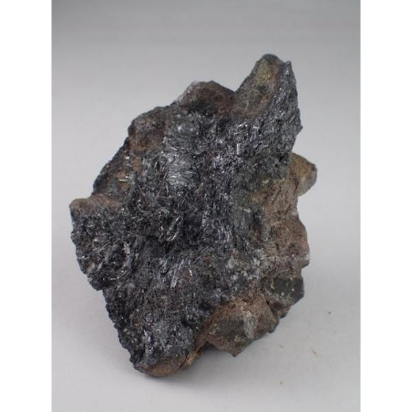 シリンダー鉱　Poopo,Oruro, Bolibia 産　寸法　：　７２．９X４７．２X３１．４ｍｍ/１２９ｇ