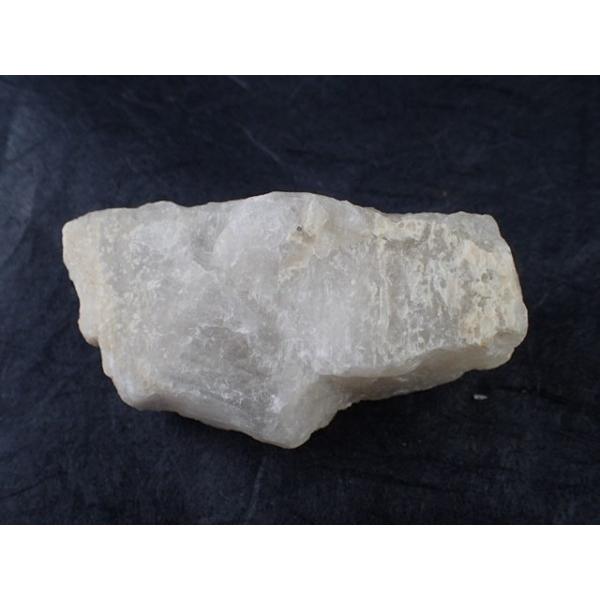 クリオライト(Cryolite) lvigtut, Arsuh-fiord,Greenland 産　寸法　：　64.7X33.4X26.2mm/76.5g｜vecsutoneclub｜02