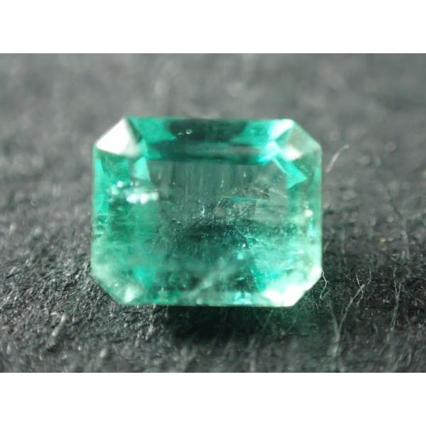 最高品質天然エメラルド(Emerald) エメラルドカット コロンビア 産 