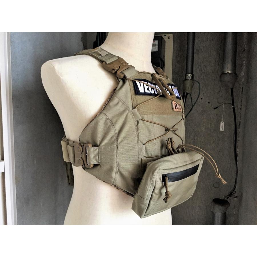 PROTECTOR SHELL　BLACK |  | 06