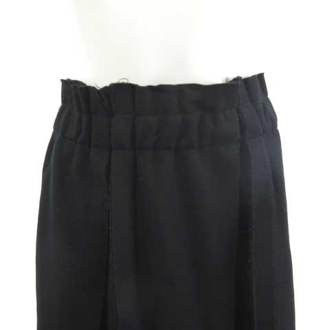COMME des GARÇONS 黒 ひざ丈プリーツスカート