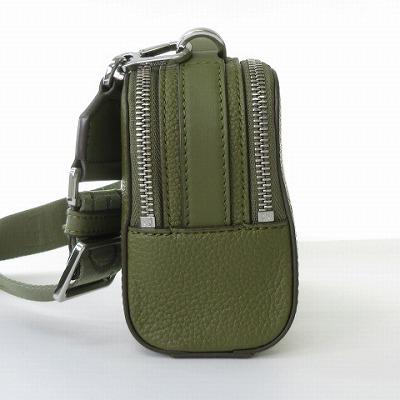 LOEWE カメラ クロスボディバッグ ミニ カメラバッグ カーキグリーン クロスボディ カメラバッグ ミニ（ソフトグレインカーフ