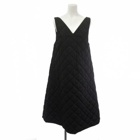 トレフルプラスワン trefle+1 大人ワンピース　ブラック トレフルプラスワン trefle+1 中綿 ノースリーブ ワンピース 黒