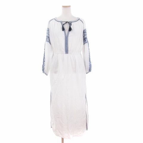 サラマリカsara mallika 刺繍入り ロングワンピース 長袖