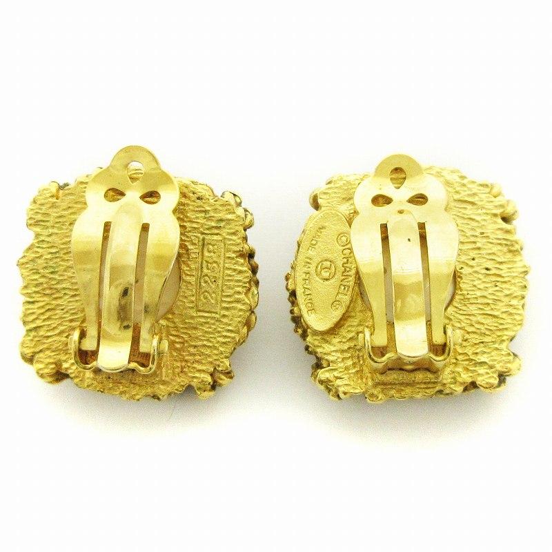 Chanel ゴールドパールイヤリング クリップ式 CHANEL（シャネル） イヤリング フェイクパール クリップ式 2258