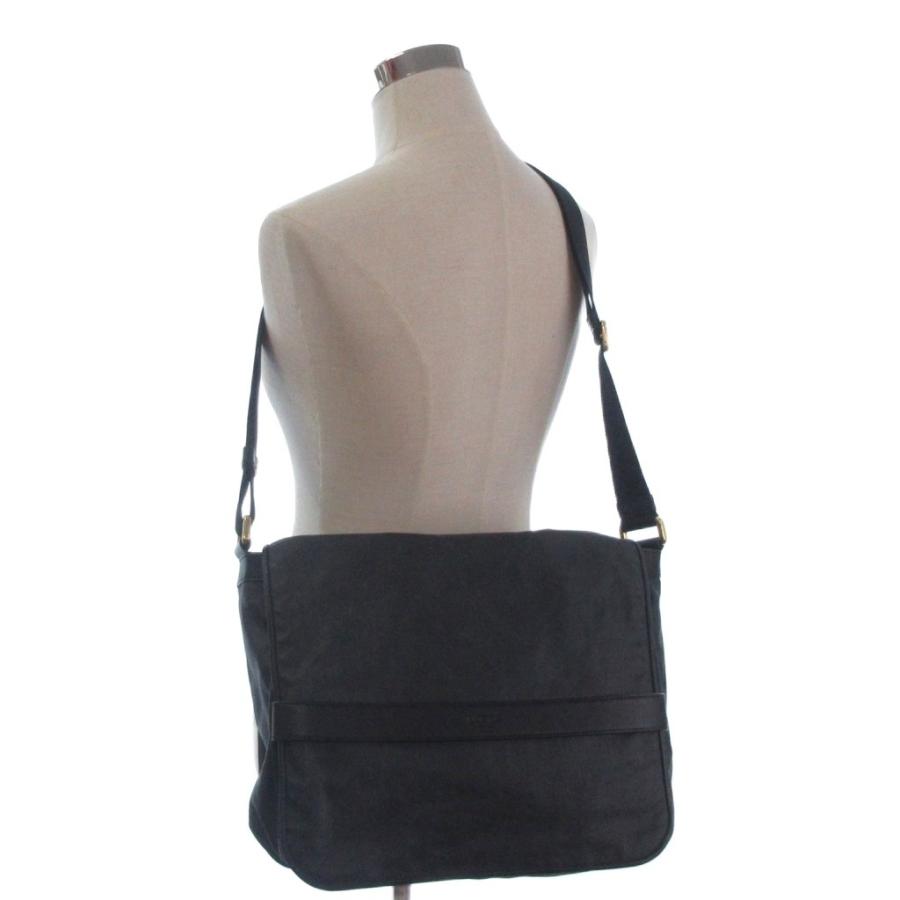 LOEWE（ロエベ） メッセンジャーバッグ ショルダー フラップ ロゴ 刻印