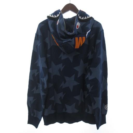 A BATHING APE 星柄ジップアップパーカー A BATHING APE（アベイシングエイプ） 美品 パーカー スウェット