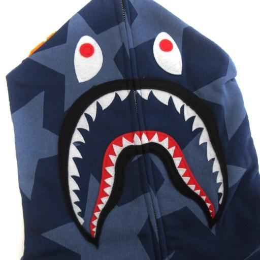 A BATHING APE（アベイシングエイプ） 美品 パーカー スウェット