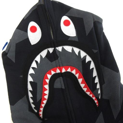 A BATHING APE（アベイシングエイプ） 美品 パーカー スウェット