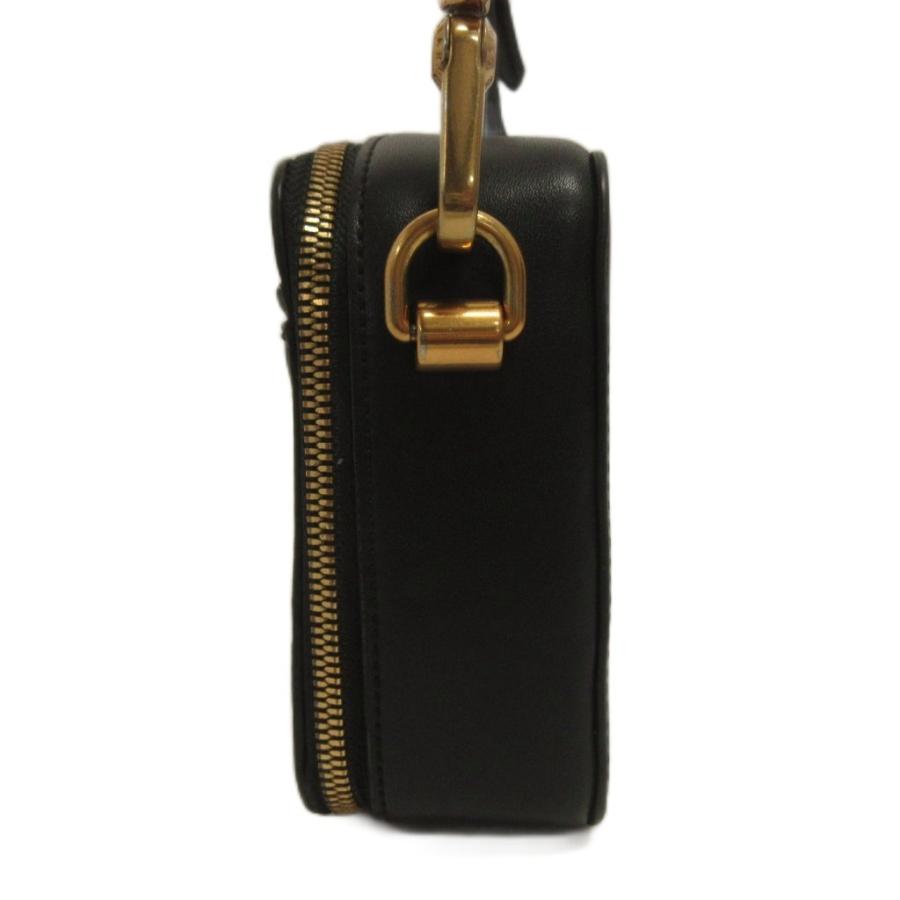 チャールズ&キース CHARLES&KEITH ロック&キーチェーン ハンドルバッグ