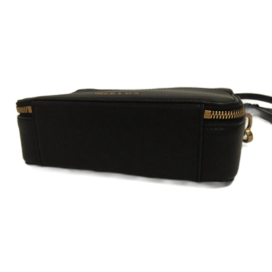 チャールズ&キース CHARLES&KEITH ロック&キーチェーン ハンドルバッグ