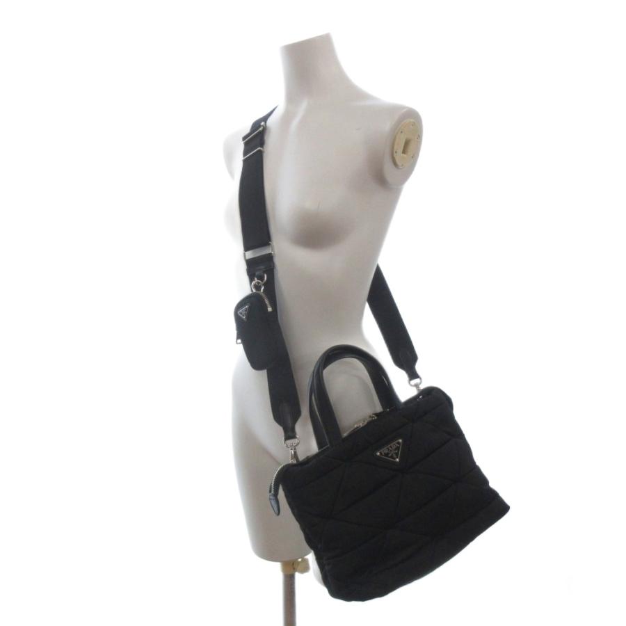 PRADA（プラダ） 美品 スモール パデッド Re-Nylon トートバッグ