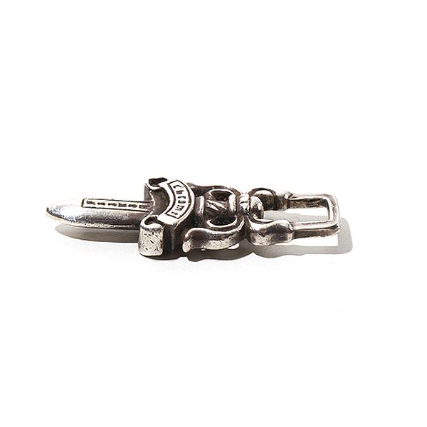 シ*ー様 クロムハーツ　CHROME HEARTS ダガージップチャーム　トップ シ*ー様 クロムハーツ CHROME HEARTS ダガージップチャーム トップ