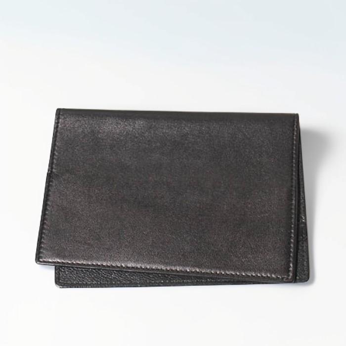 未使用品 ボッテガヴェネタ イントレチャート パスポートケース 二つ折り BOTTEGA VENETA（ボッテガ・ヴェネタ） イントレチャート パスポート
