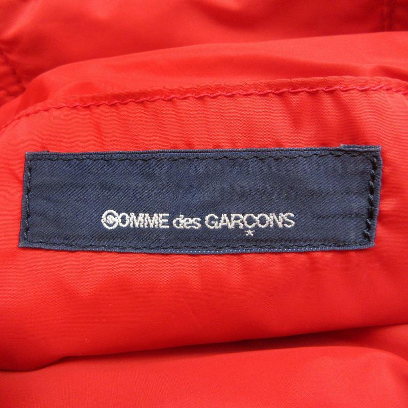 美品 コムデギャルソン COMME des GARCONS ロゴプリント 中綿 パデット
