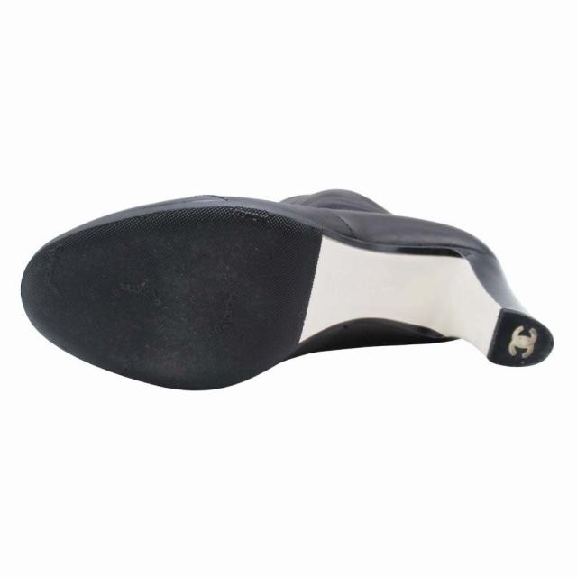 CHANEL（シャネル） 美品 ココマーク フロントボタン レザーブーツ