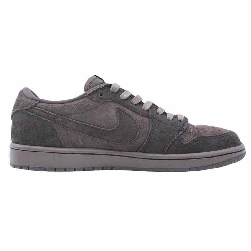 NIKE（ナイキ） 極美品 × トラヴィススコット × Travis Scott