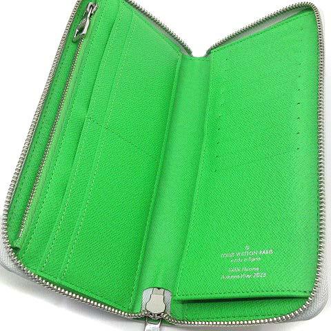 LOUIS VUITTON（ルイ・ヴィトン） モノグラム LV ポートレート