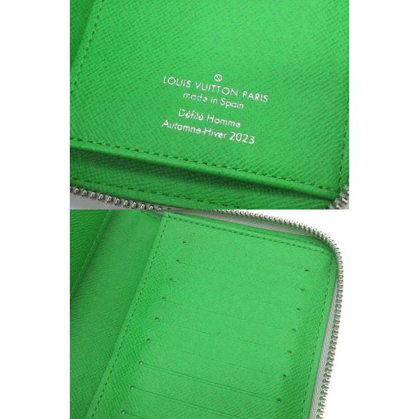 LOUIS VUITTON（ルイ・ヴィトン） モノグラム LV ポートレート