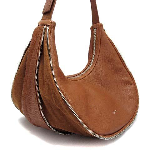 【美品】アニエスベー ボヤージュ 本革 牛革 ブランドロゴ ショルダーバッグ アニエスベー ボヤージュ Agnes b. VOYAGE FEMME レザー ショルダー