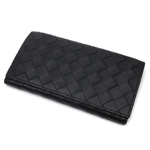 イントレチャート ボッテガヴェネタ 黒いレザー編み込み二つ折り財布