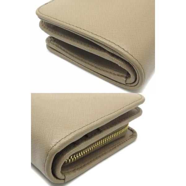 PRADA（プラダ） サフィアーノ レザー 二つ折り 財布 コンパクト