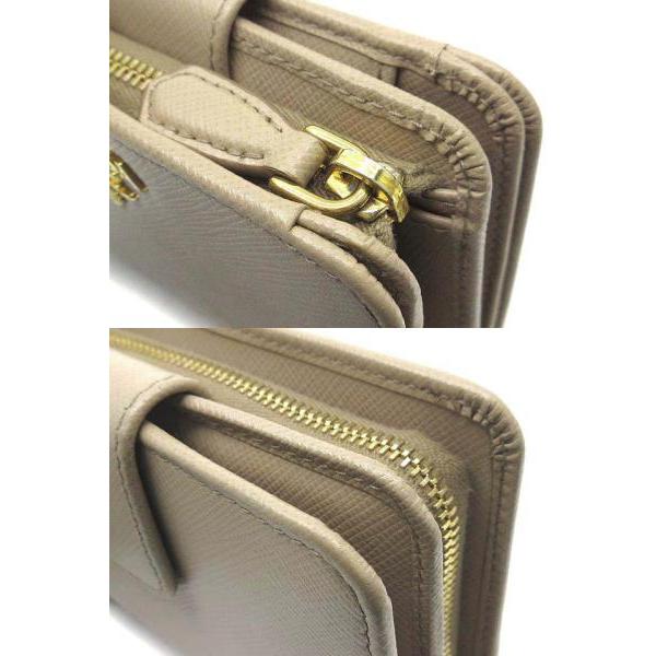 PRADA（プラダ） サフィアーノ レザー 二つ折り 財布 コンパクト
