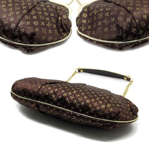 LOUIS VUITTON（ルイ・ヴィトン） モノグラム サテン オモニエール