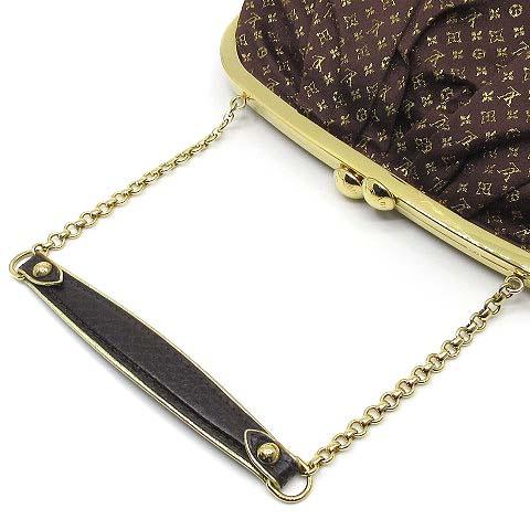 LOUIS VUITTON（ルイ・ヴィトン） モノグラム サテン オモニエール