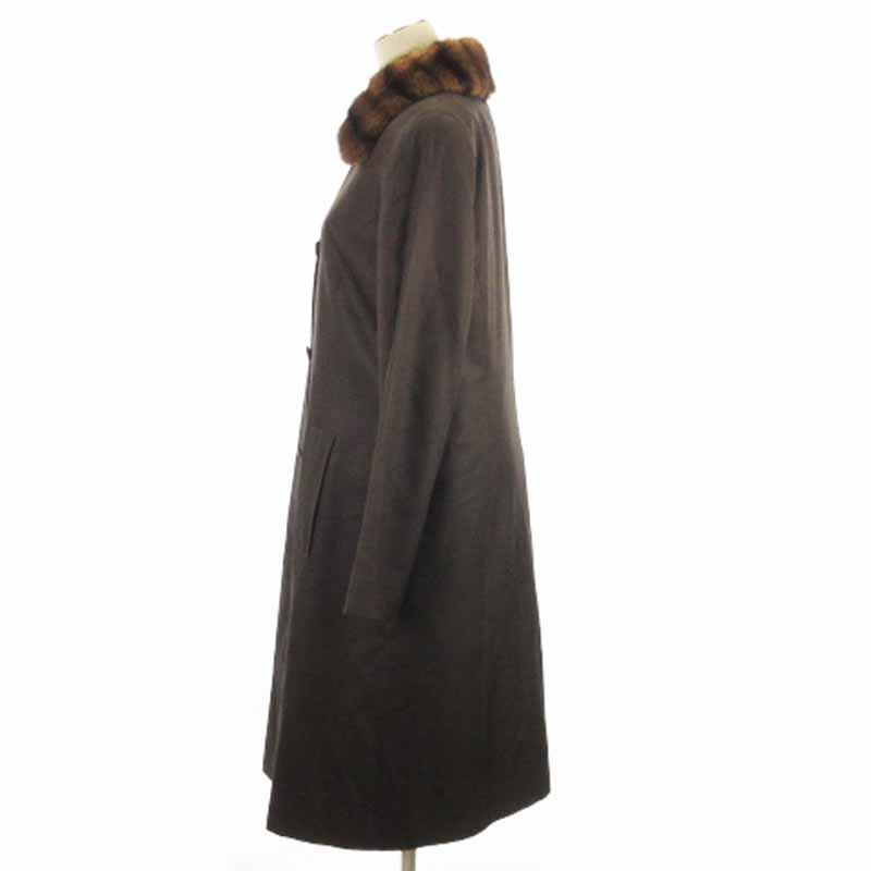 レオナール ライナー付シルクのブラウンコート