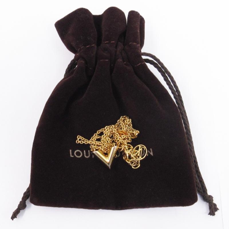 LOUIS VUITTON ルイヴィトン ネックレス エセンシャル V ペンダント 