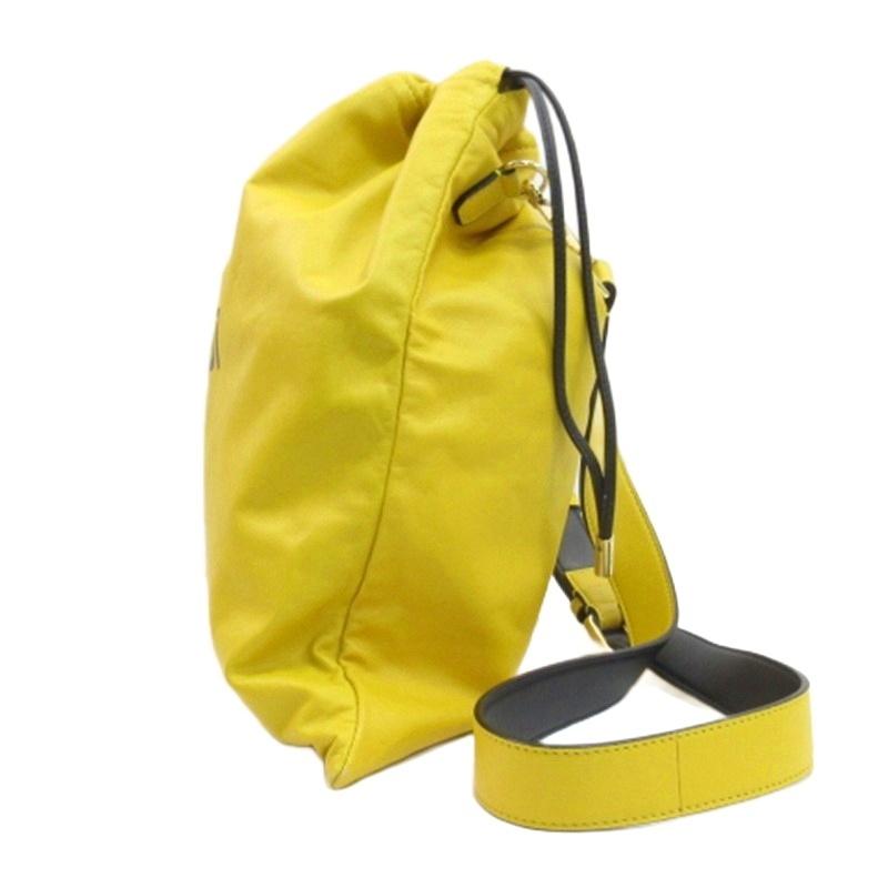 【中古】フェンディ FENDI スリムクラッチ 巾着 ショルダーバッグ ロゴ レザー イエロー レディース FENDI（フェンディ） スリムクラッチ 巾着 ショルダーバッグ ロゴ