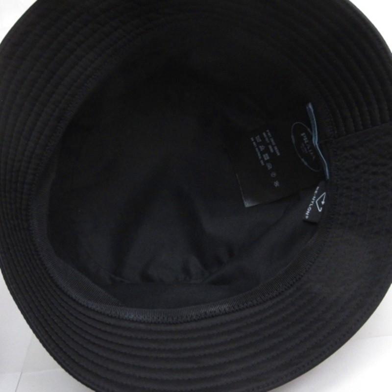 PRADA（プラダ） 三角プレート Re-Nylon バケットハット 帽子 1HC137 