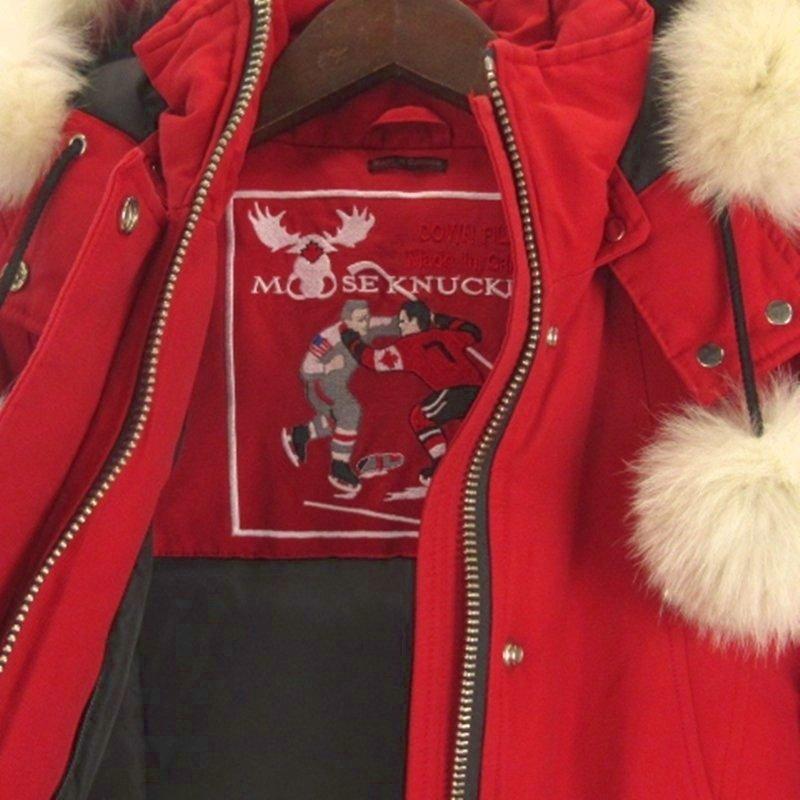 木*夏様 MOOSE KNUCKLES 赤 ダウン ホワイトファー付き ムースナックルズ MOOSE KNUCKLES ダウン コート フーディ リアル