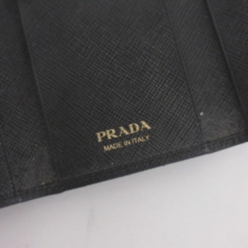 PRADA（プラダ） 三角ロゴ ロゴプレート キーケース サフィアーノ