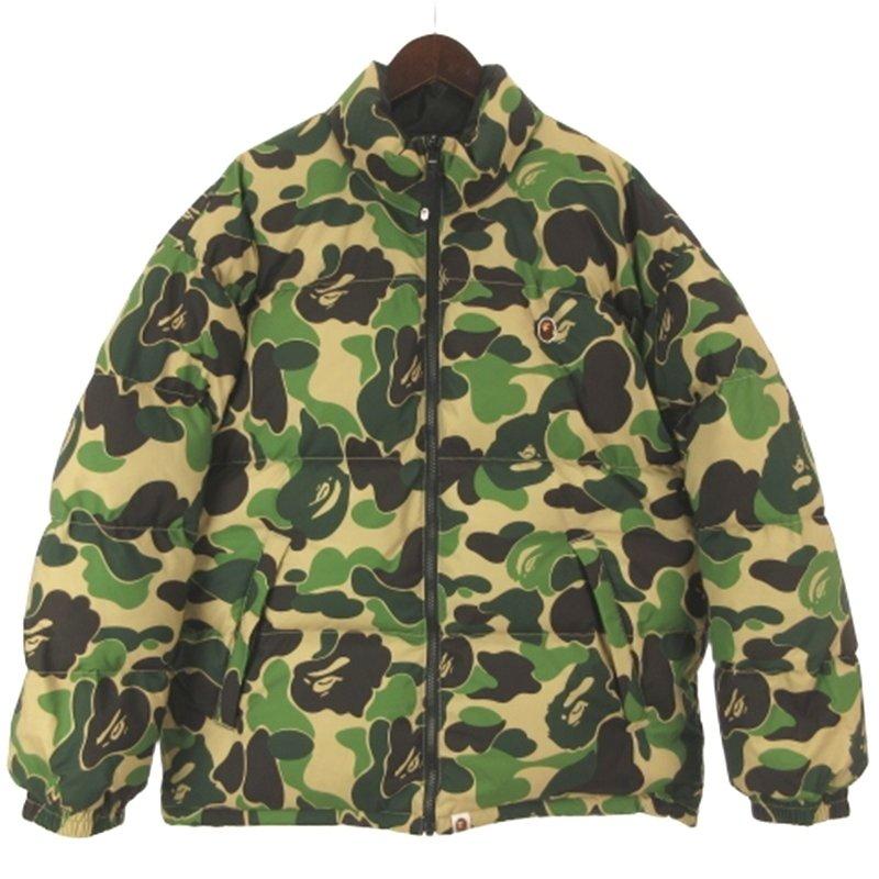 A BATHING APE（アベイシングエイプ） リバーシブル カモフラ柄 ダウン