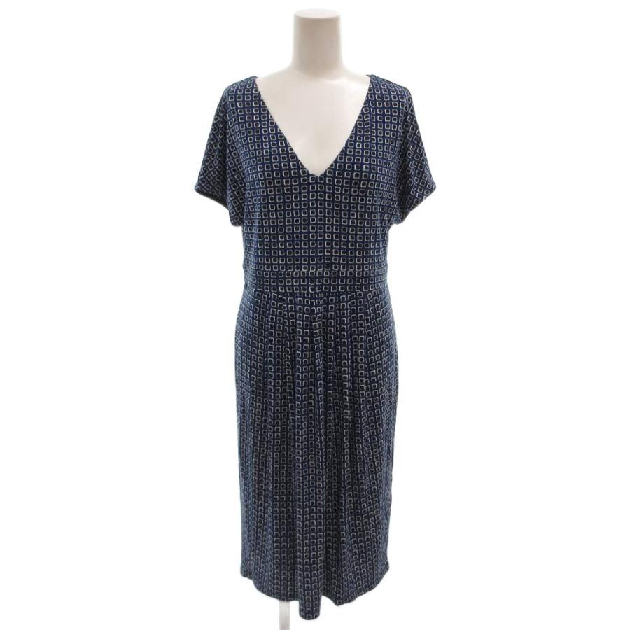MAXMARA WEEKEND LINE（マックスマーラウィークエンドライン