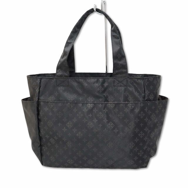 デイリーラシット Daily russet マルチポケット モノグラム