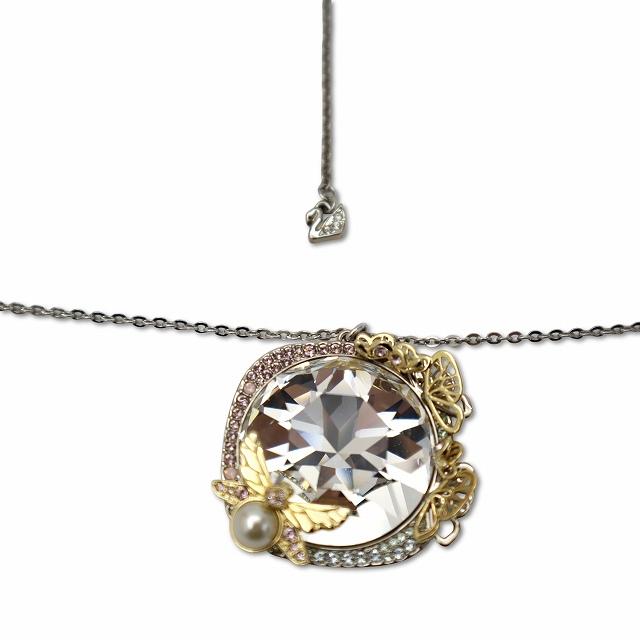 スワロフスキー SWAROVSKI 大粒パヴェ バタフライ ペンダント 