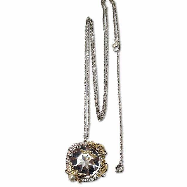 スワロフスキー SWAROVSKI 大粒パヴェ バタフライ ペンダント 