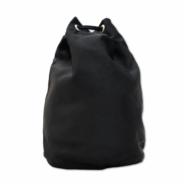 ヴィンテージ　プラダ　巾着　ポーチ　黒　バッグ　PRADA カレンソロジー ヴィンテージ プラダ 巾着 ポーチ 黒 バッグ PRADA カレンソロジー