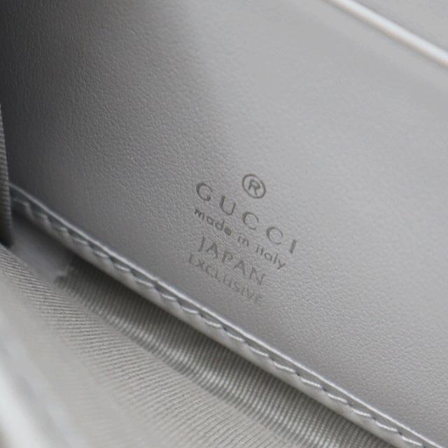 グッチ GUCCI グッチ インプリント ラウンド長財布 財布 レザー レディース グレー系 835003 【中古】 GUCCI（グッチ） GUCCI 835003 日本限定カラー インプリント ジップ