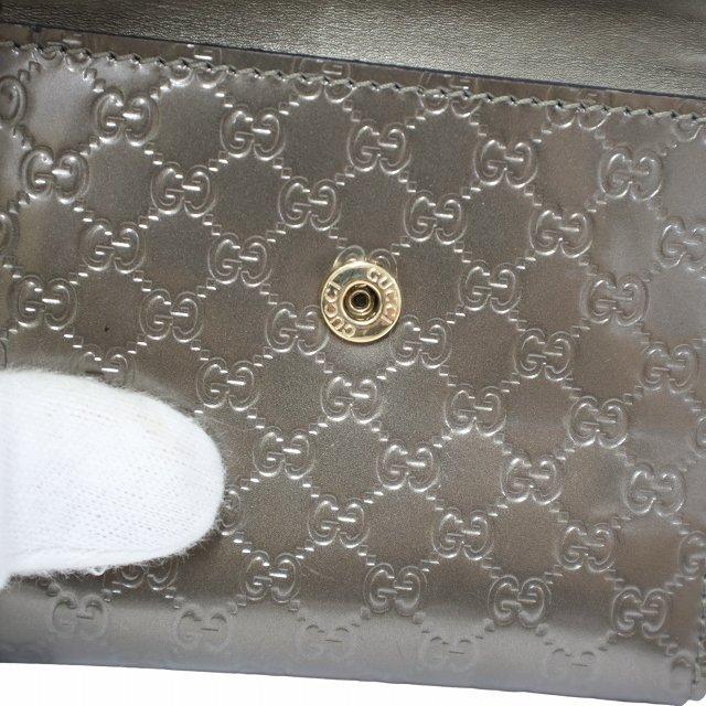 GUCCI（グッチ） シマレザー GGロゴ 二つ折り財布 SILVER シルバー