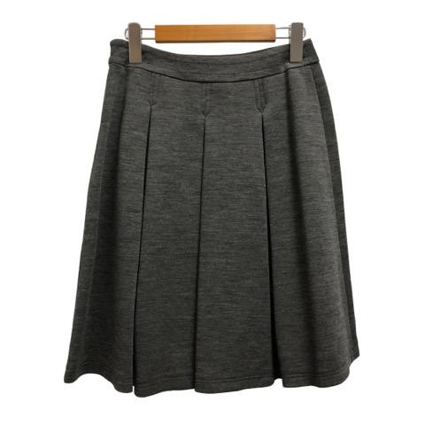 未使用品 エムズグレイシー M'S GRACY フレアスカート ひざ丈 無地