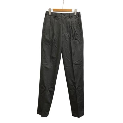 らは ユニクロ（UNIQLO） パンツ 無地 タック センタープレス コットン 321