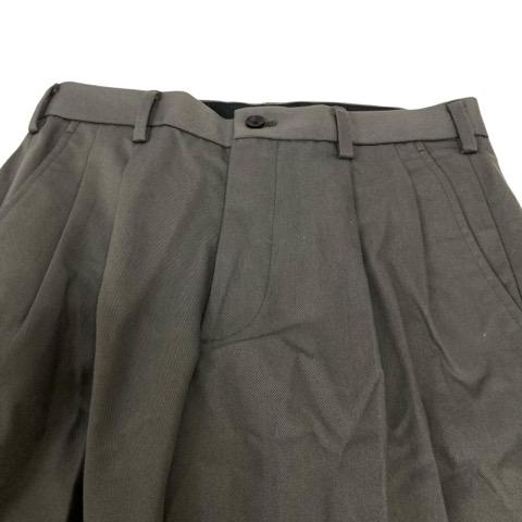 ユニクロ（UNIQLO） パンツ 無地 タック センタープレス コットン 321